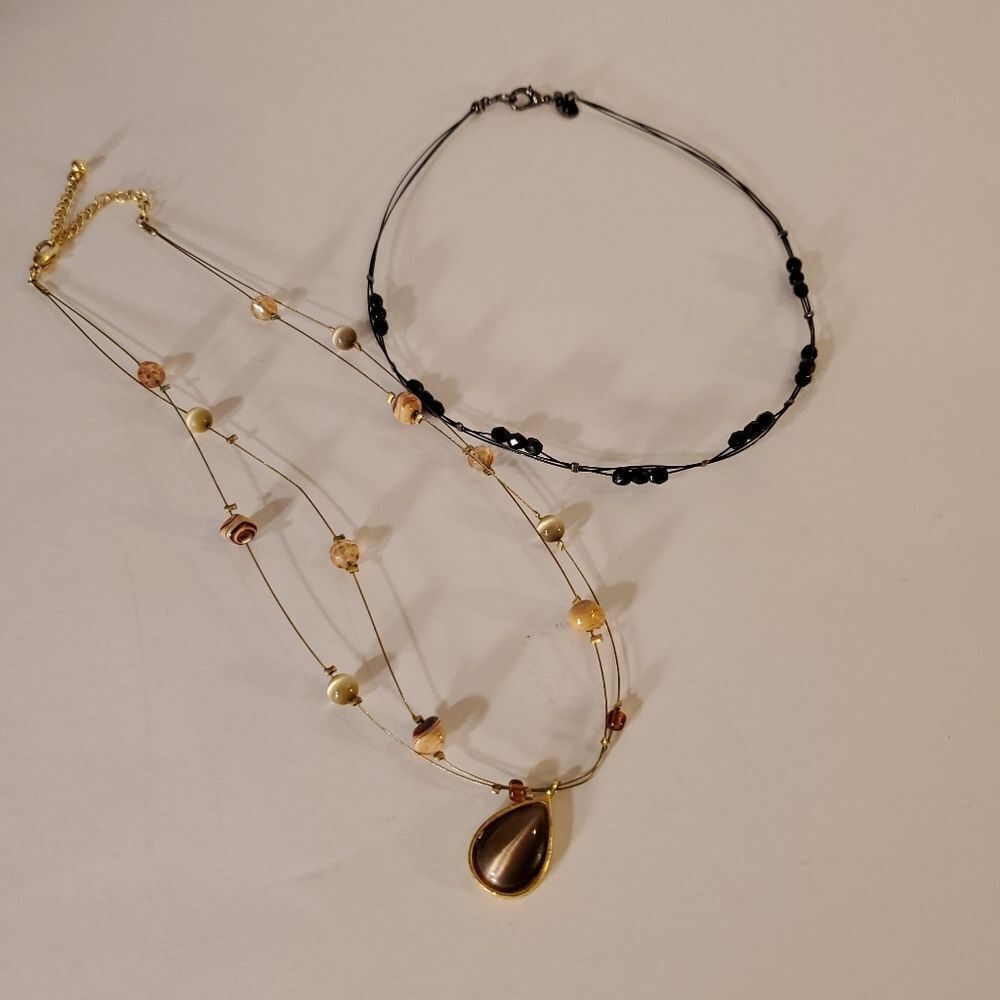 Set of two necklaces